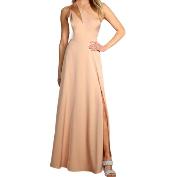 Lulu's | “Steal My Heart” Asymmetrical Formal Dress - Picture 1 of 7